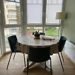 Appartement Le Bon Endroit En Bord De Mer, Vue , Parking Et Wifi