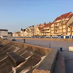 Le Bon Endroit En Bord De Mer, Vue , Parking Et Wifi Wimereux